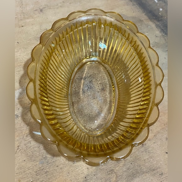 Indiana Glass Co. Vintage Amber Turkey Candy Dish - Picture 3 of 4